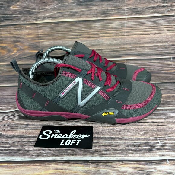 New Balance Minimus Women's Trail Running Shoes Grey Magenta Athletic Size 10 - Picture 1 of 8